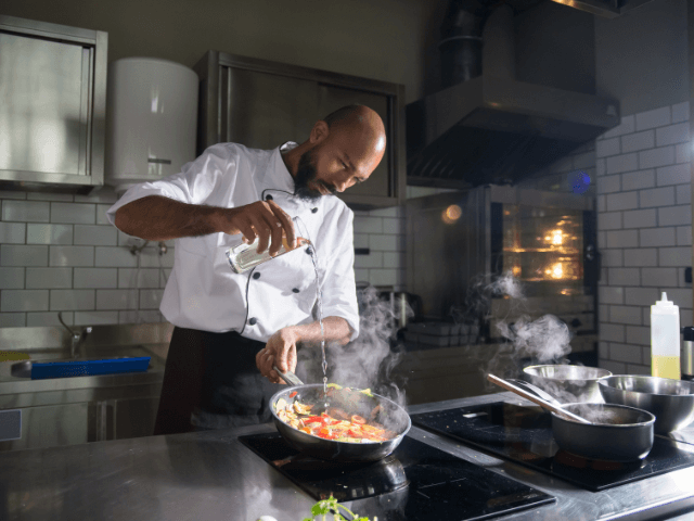 FIFO O Que é Esta Estratégia Para Restaurantes venda a grosso de alimentos e bebidas mercado saotome e principe